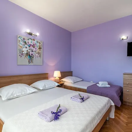 Apartment Bikaca 1 *