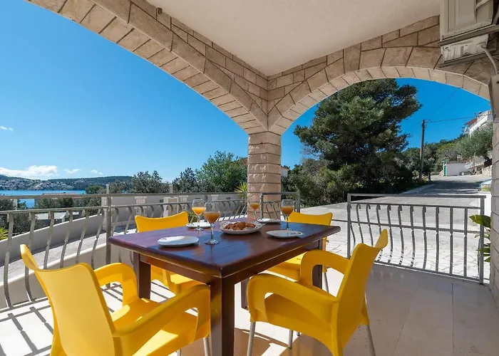 Apartment Bikaca 1 Trogir